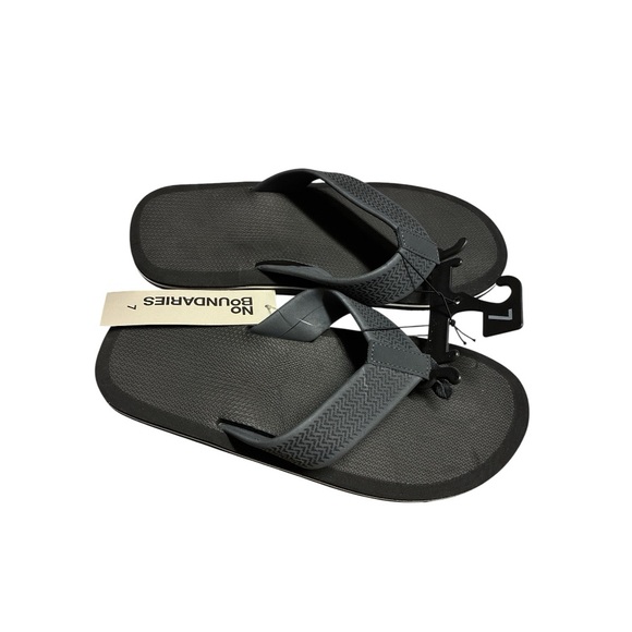 No Boundaries Men's Black & Dark Gray Flip Flops - Picture 5 of 6